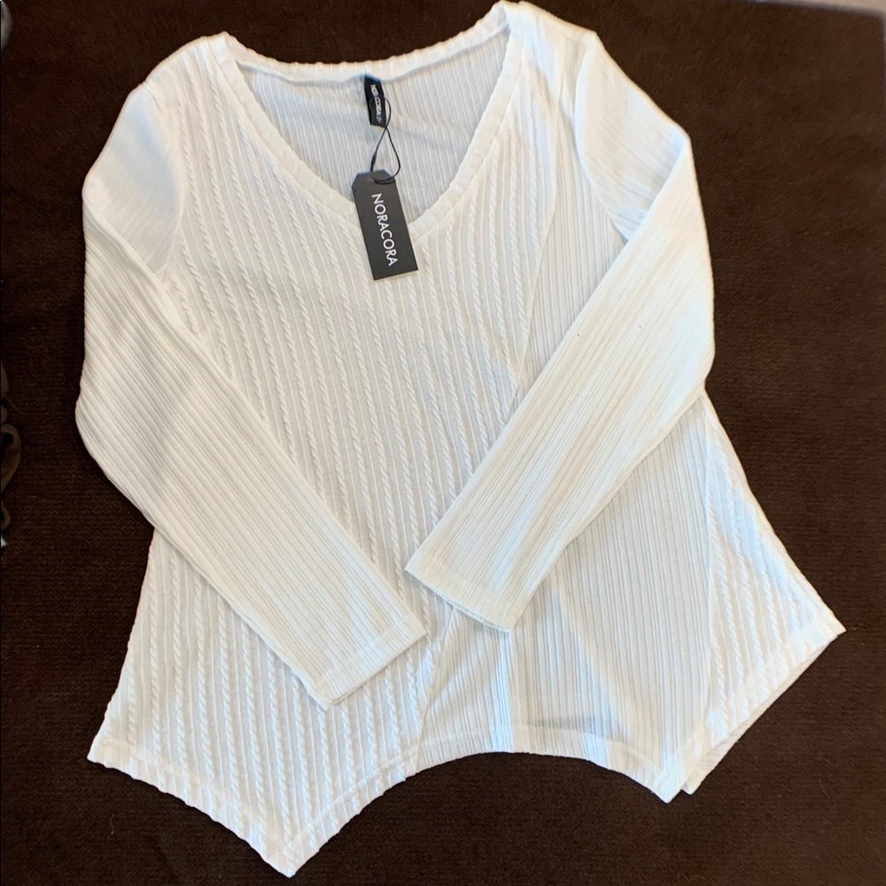 Lightweight white ribbed v neck essential pullover sweater S